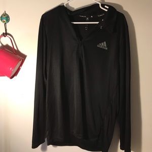 Black athletic breathable sports sweater